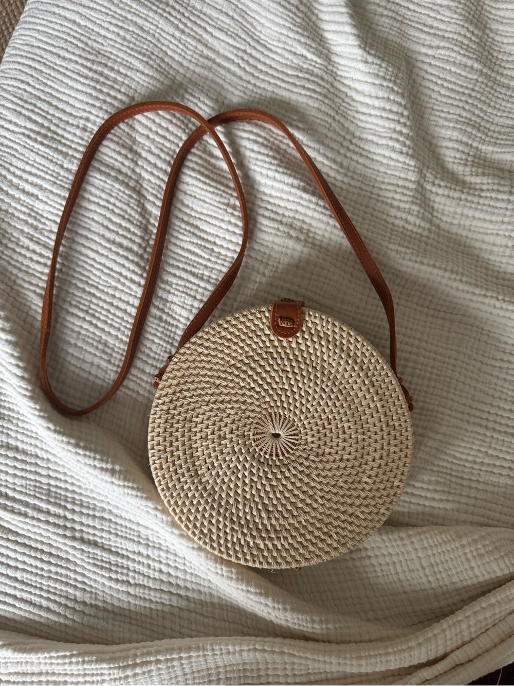 Round Straw Crossbody Bag with Tan Leather Strap